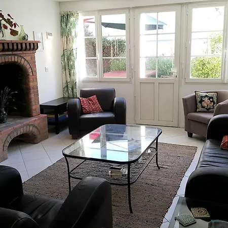 Maison 4 Pieces Avec Wifi A 800m De La - Saint-georges-d'oleron - Fr-1-246a-75
